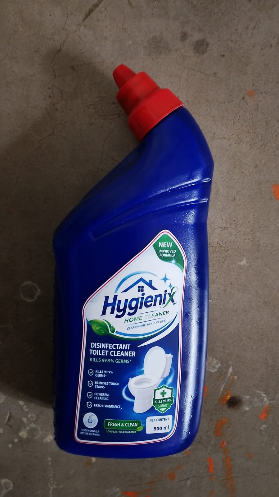 TOILET CLEANER